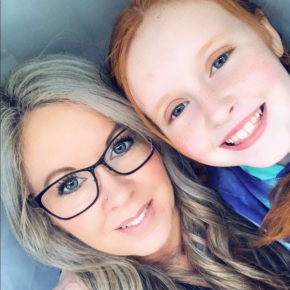 Meet your Posher, Gina - Picture 1 of 1